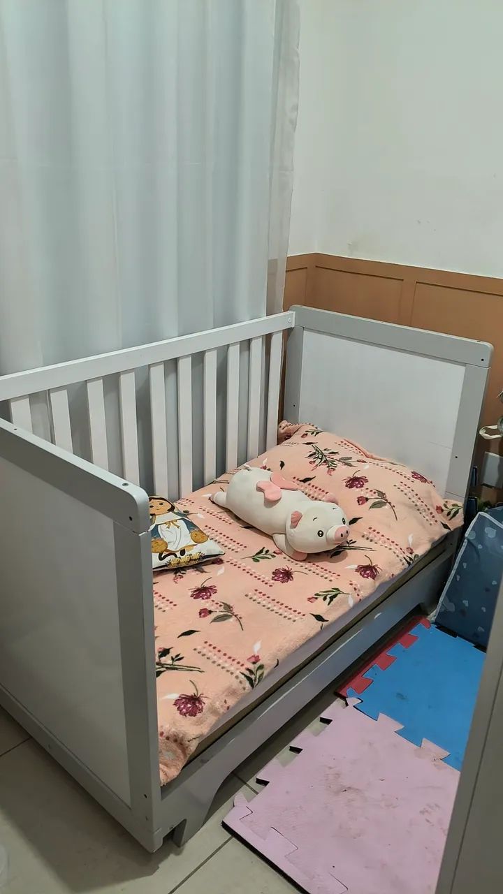 Berço 2  em 1 - berço e mini cama + colchão em ótimo estado - Foto 5
