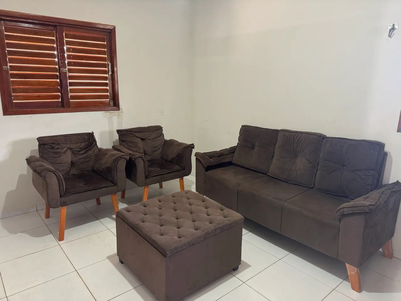 Conjunto Sofá + Poltronas + Cadeiras de balanço  - Foto 5