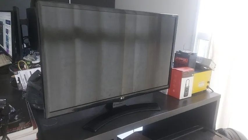 Monitor LG 28'' 