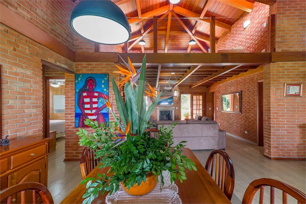 Haras/Sítio/Chácara  32000 m², 4 dormitórios, 4 suites, 6 banheiros, 19 baias - Foto 2