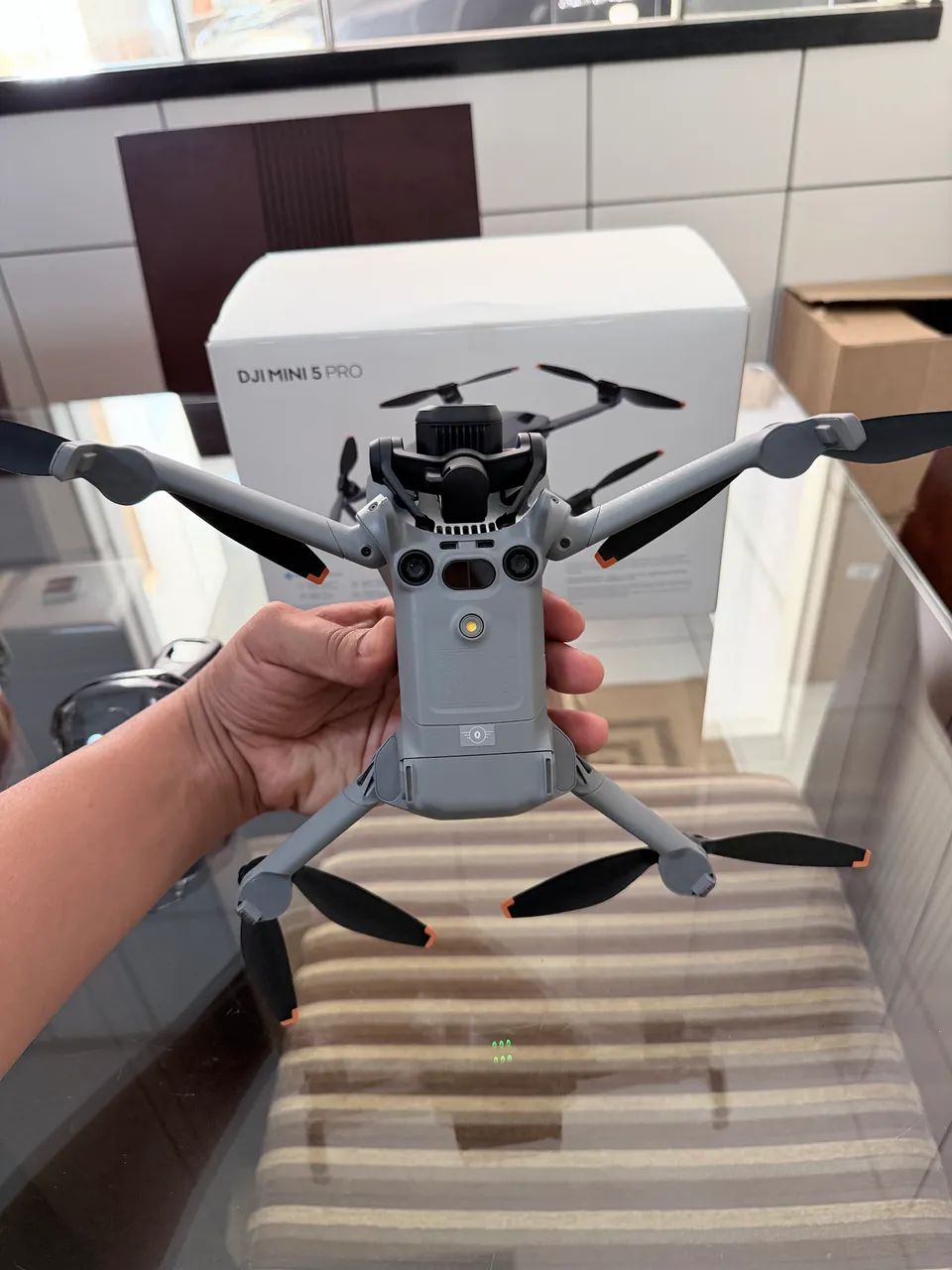 SOMENTE O DRONE DJI MINI 5 PRO - Foto 3