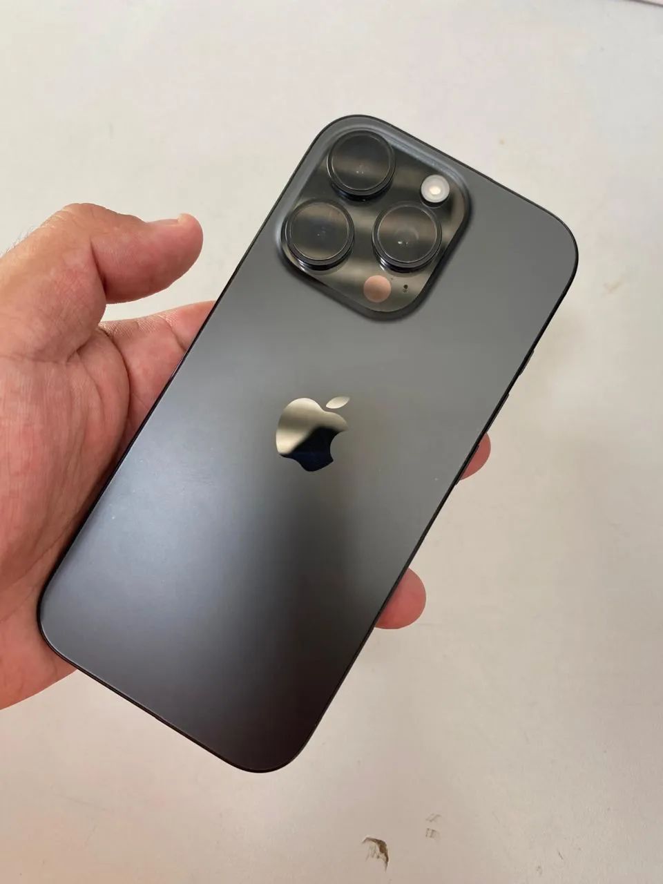 IPHONE 16 PRO - Foto 3