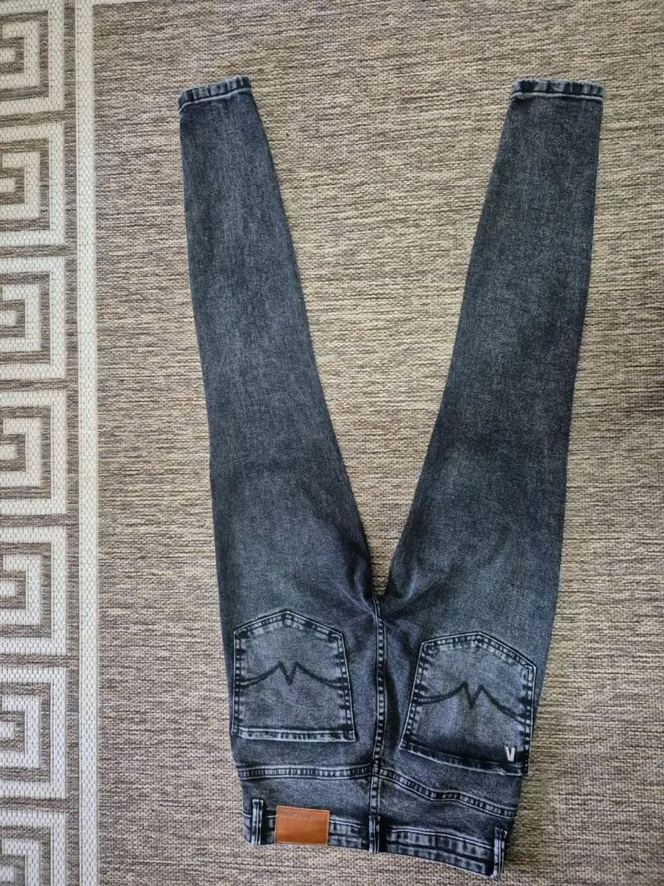 CALÇA FEMININA ANIMALE TAM 36 - Foto 2