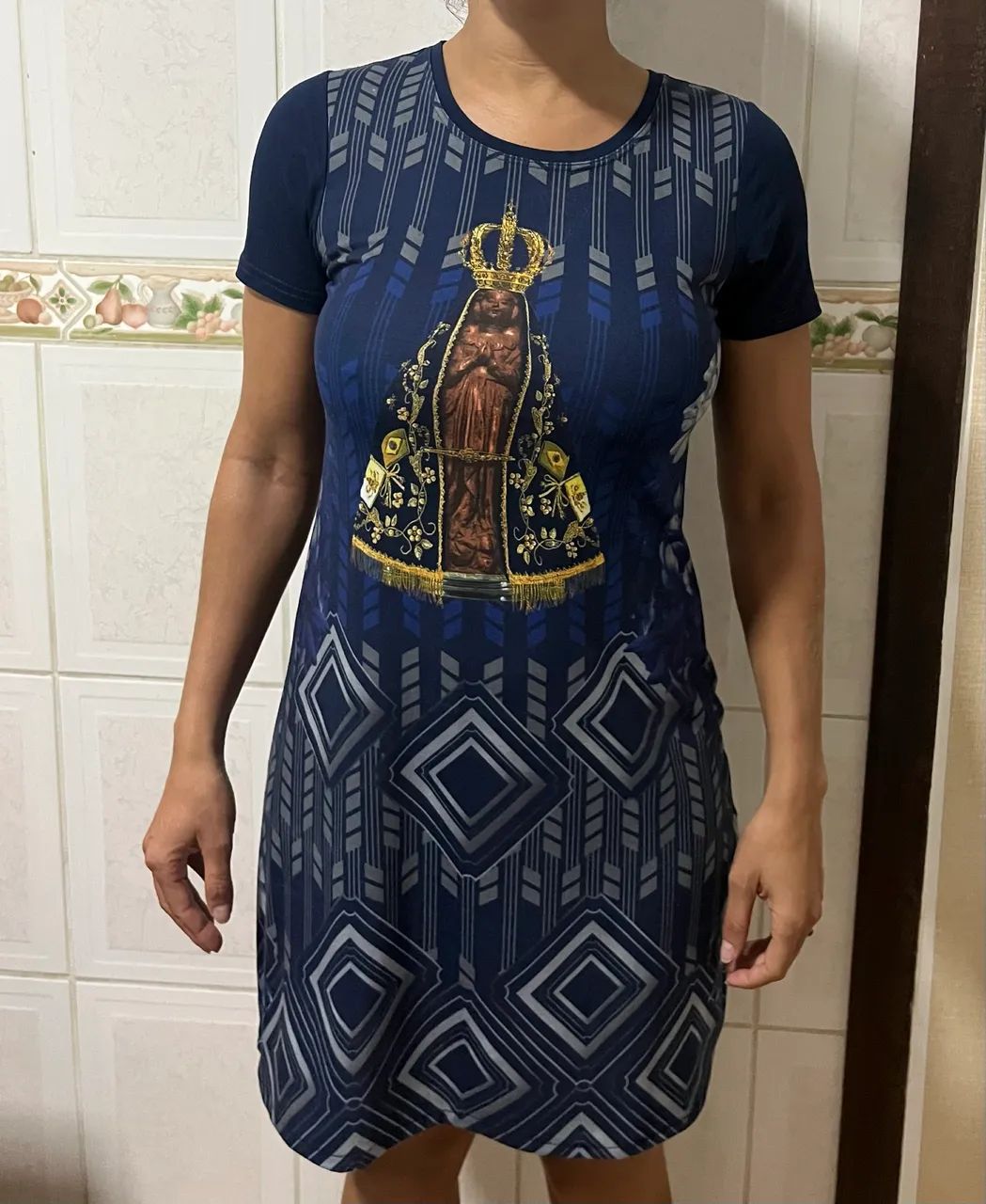 Vestido de Nossa Senhora Aparecida - TAM M  - Foto 2