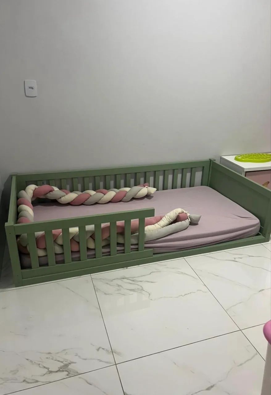 Cama montessoriana 