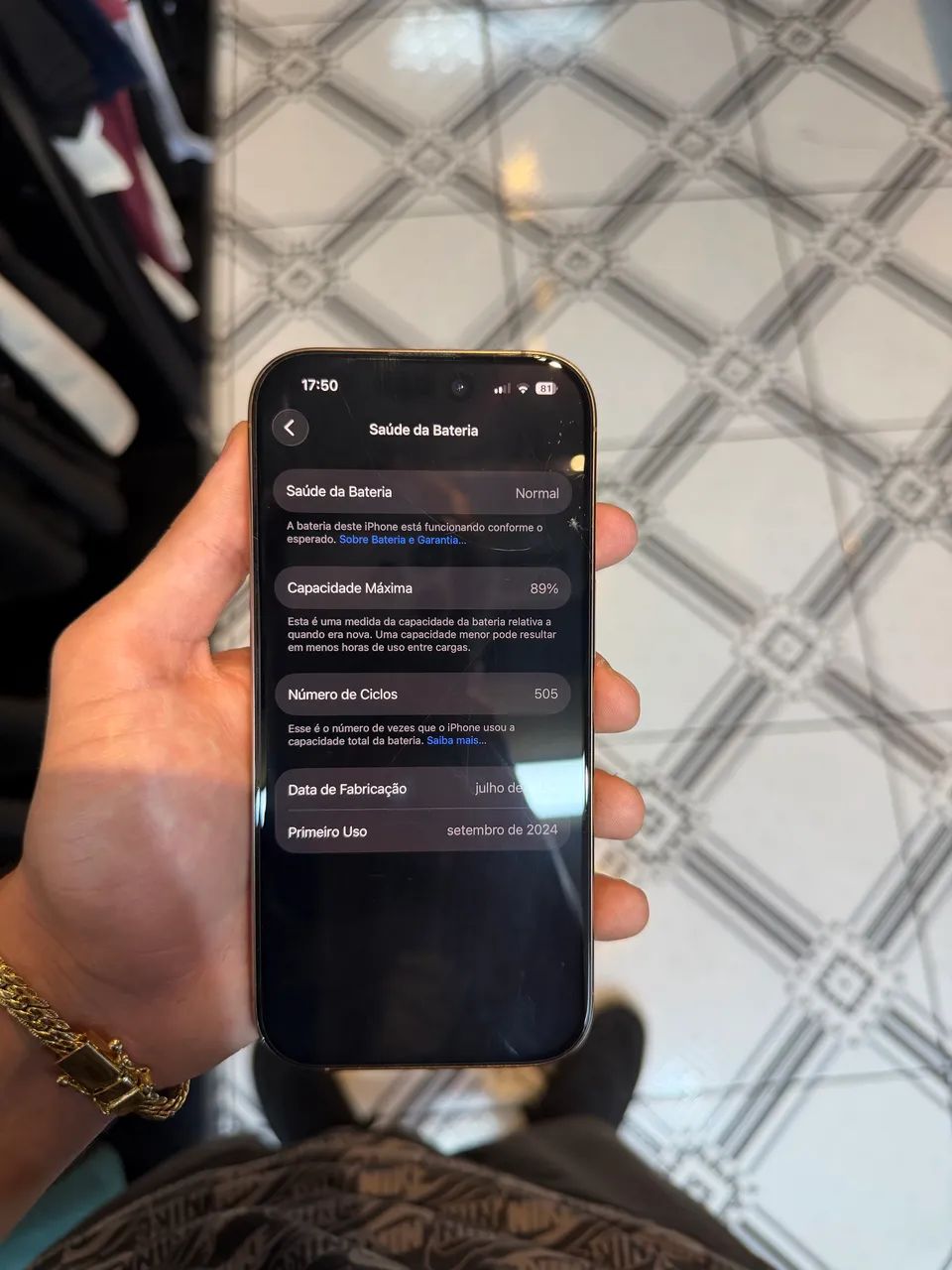 iPhone 16 pro 256 GB - Foto 3