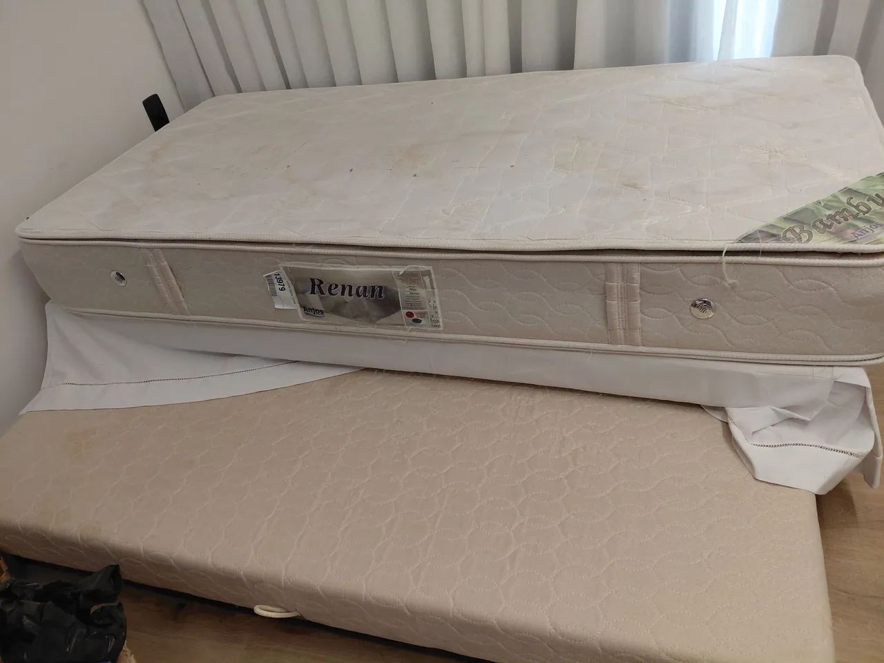 Cama box com colchão e cama auxiliar marca Anjos  - Foto 4