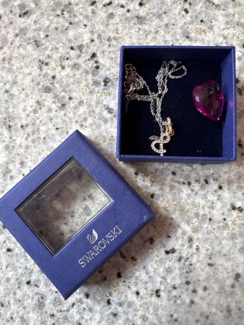 Colar Swarovski pendentes  