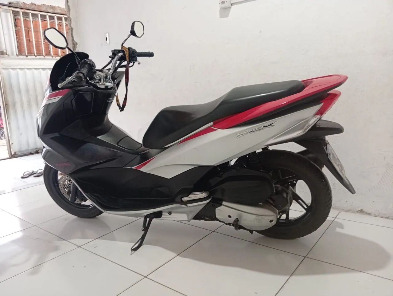 PCX 150  SPORT  - Foto 3