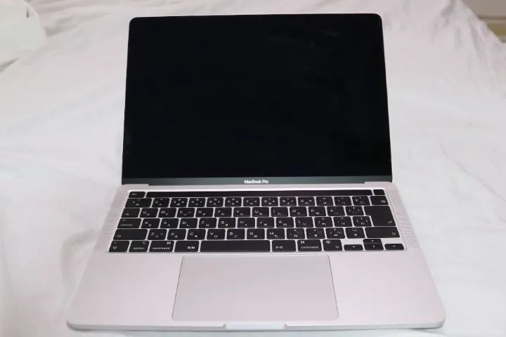 MacBook Pro Mid 2022 - tela de 13,3
