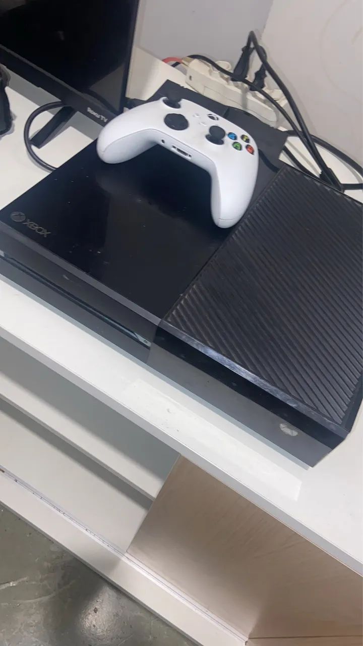 Xbox one - 500 GB