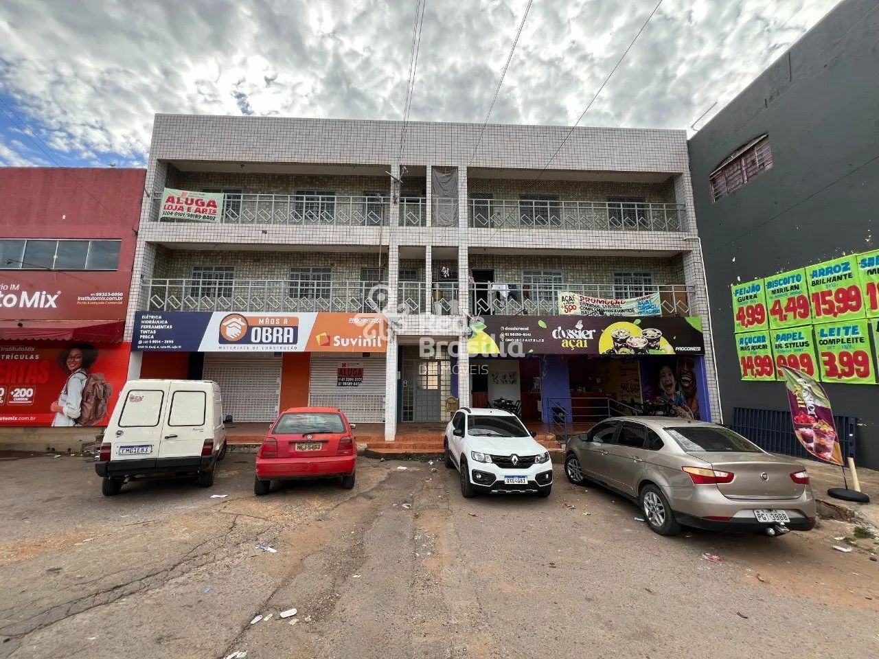QNO 19 Conjunto A - Predio comercial/residencial