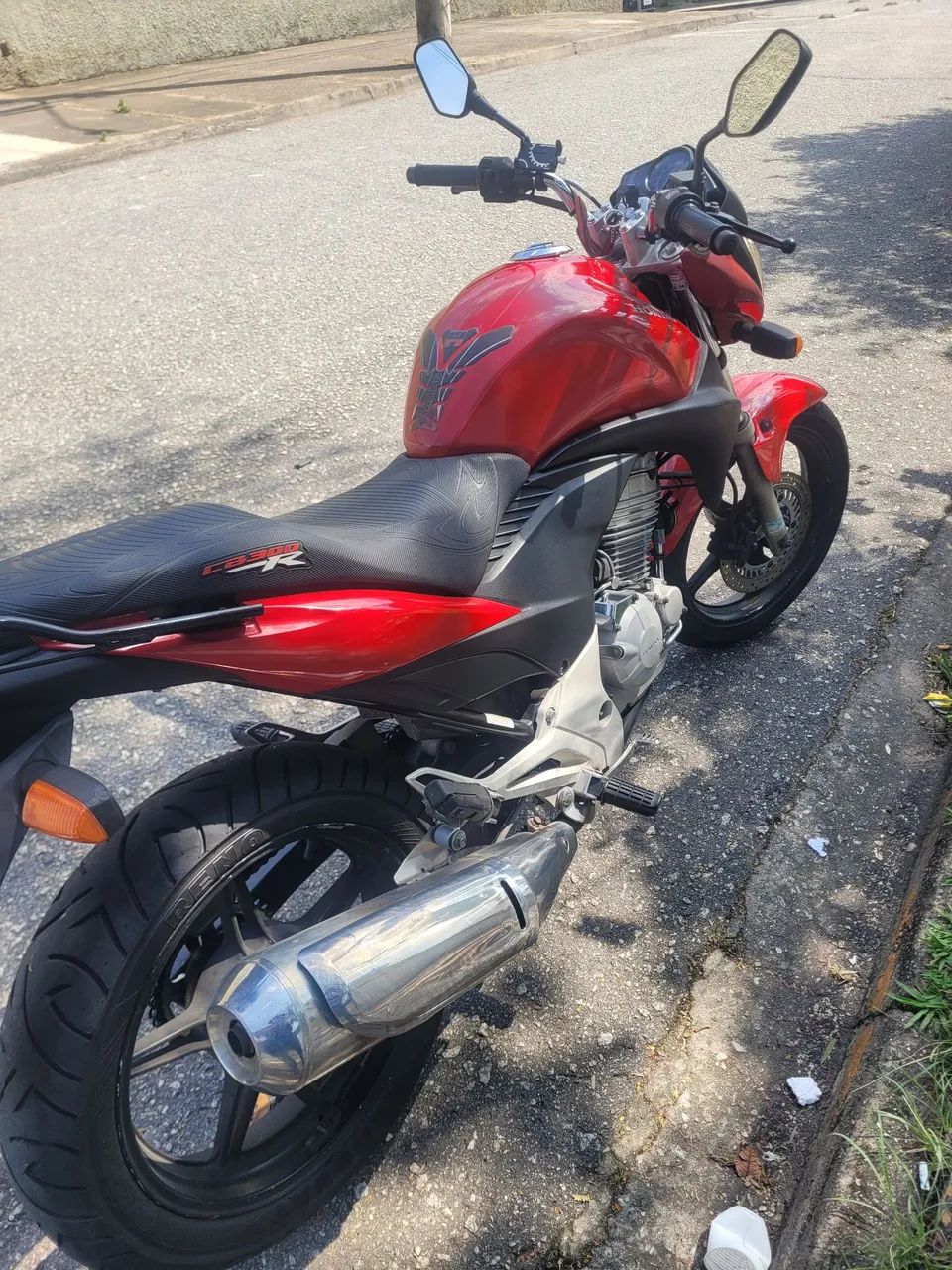 CB 300 2011 - Foto 4