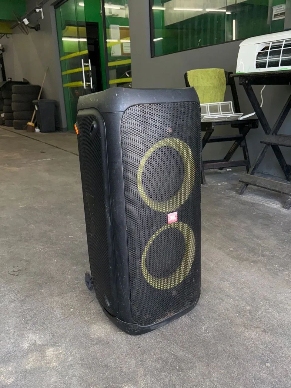 JBL PartyBox 310 MUITO BARATA - Foto 2