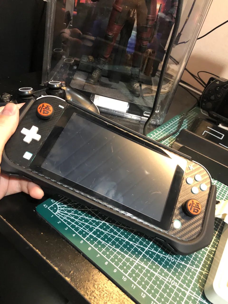 Nintendo switch lite DESBLOQUEADO (leia descrição) - Foto 3