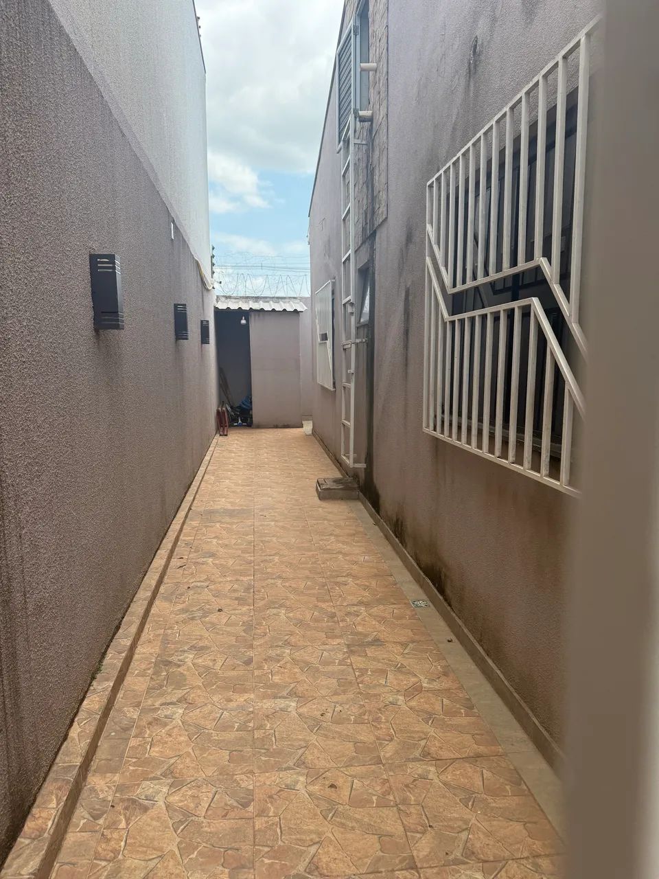 #Alugo casa com piscina - Foto 2