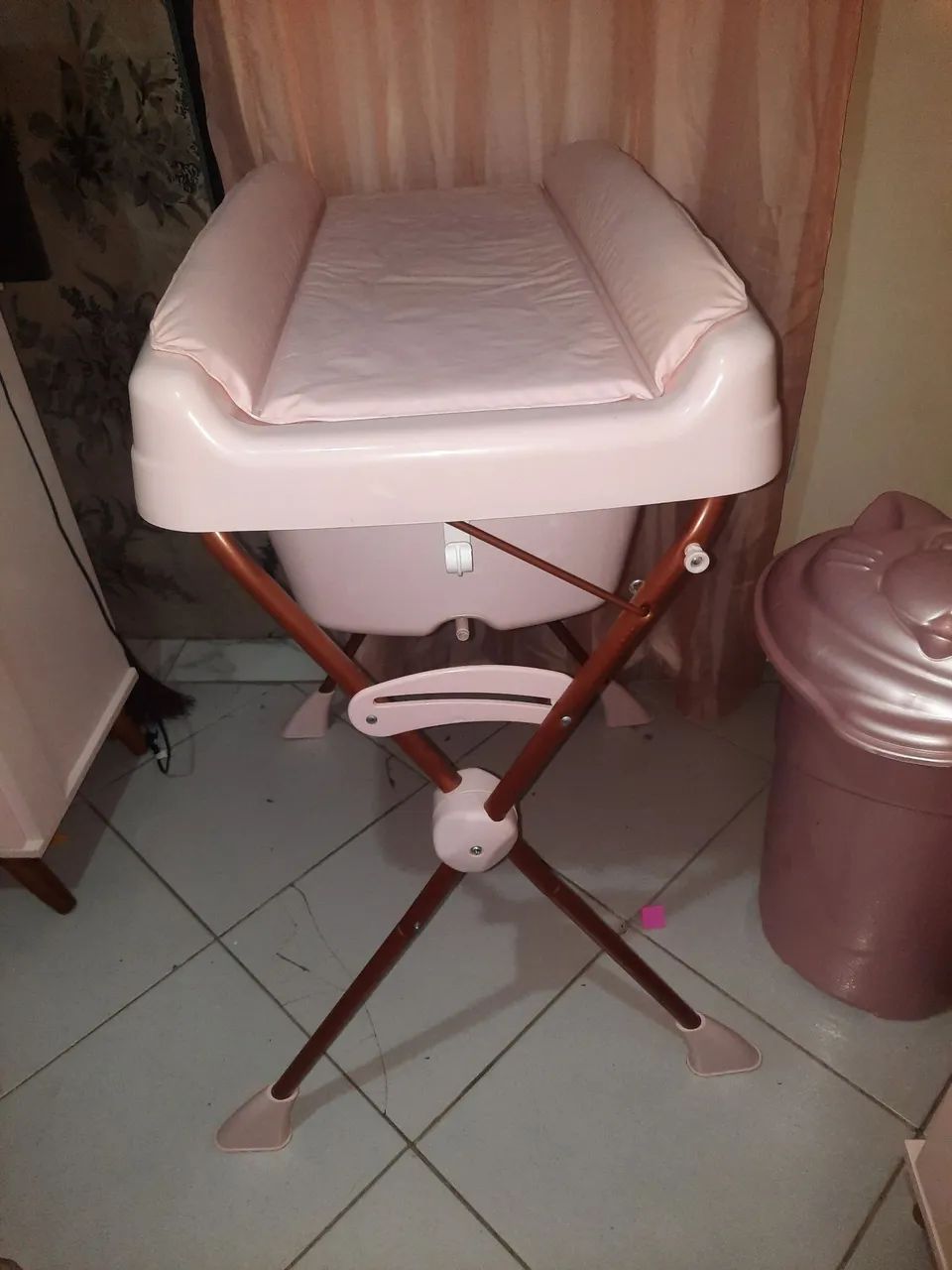 Venho berço e banheira com trocador - Foto 3