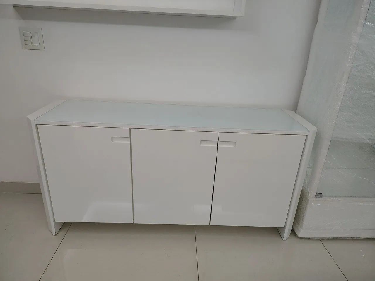 Móvel branco 