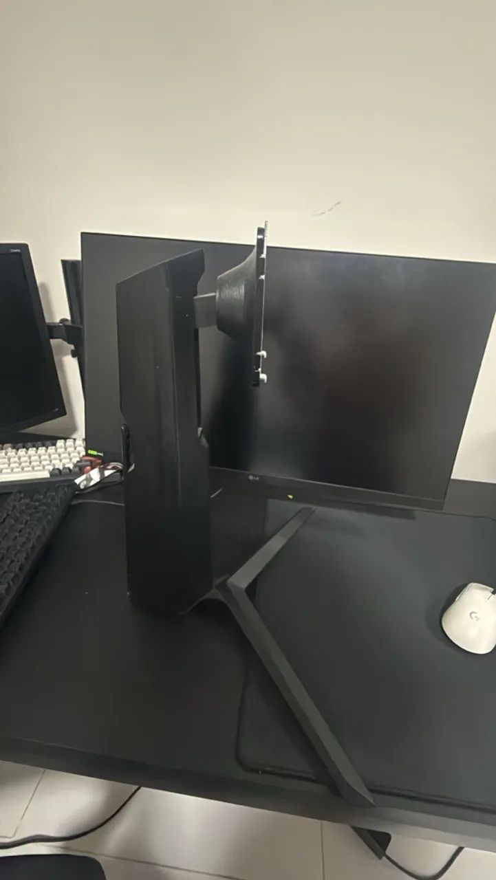 Monitor LG Gamer 27" G-Sync - Ótimo Estado - Foto 2