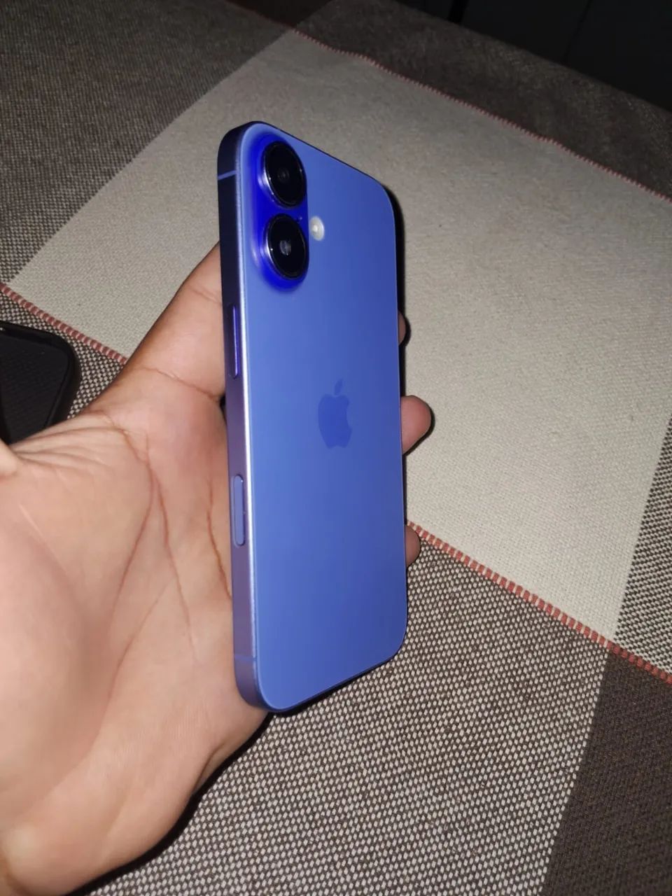 iPhone 16  - Foto 2