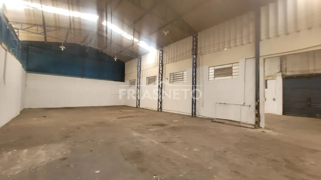 Galpão para locação 800 m2 com pátio - Foto 4