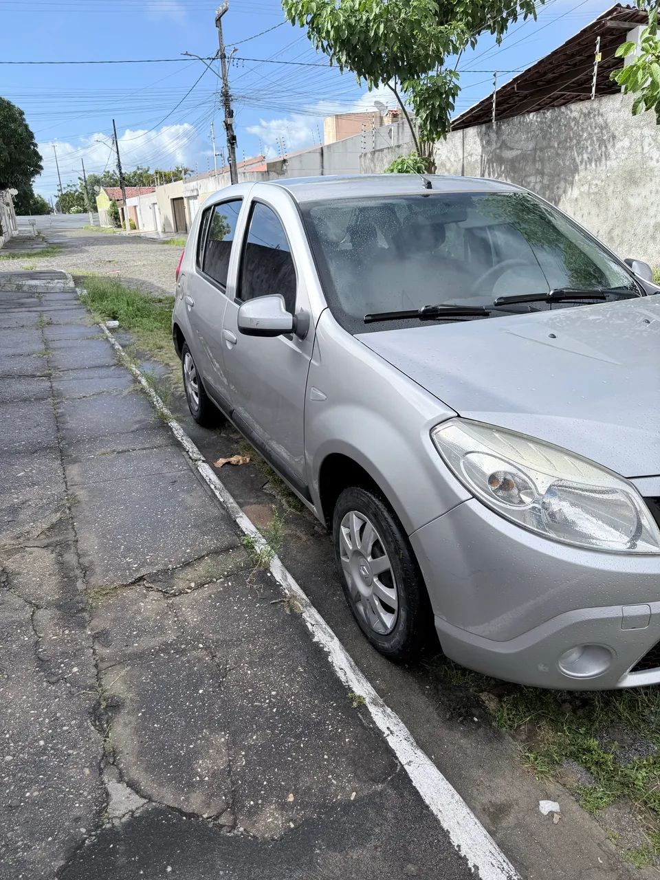 Renault Sandero Expression Hi-flex 1.0 16V 5P 2011 - Foto 2