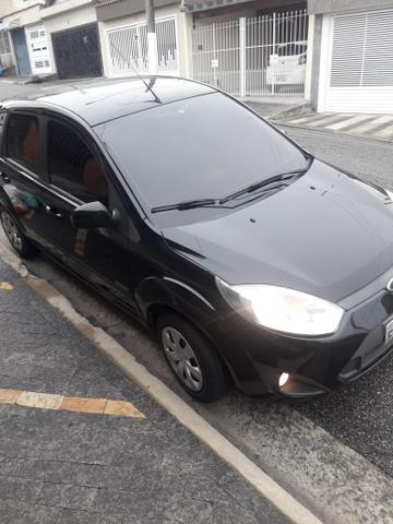 Ford Fiesta hatch class 1.6 - Foto 8