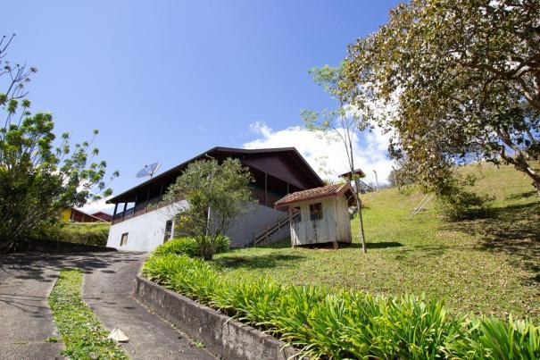Casa à venda com 4 dormitórios em Vila abernéssia, Campos do jordão cod:55727