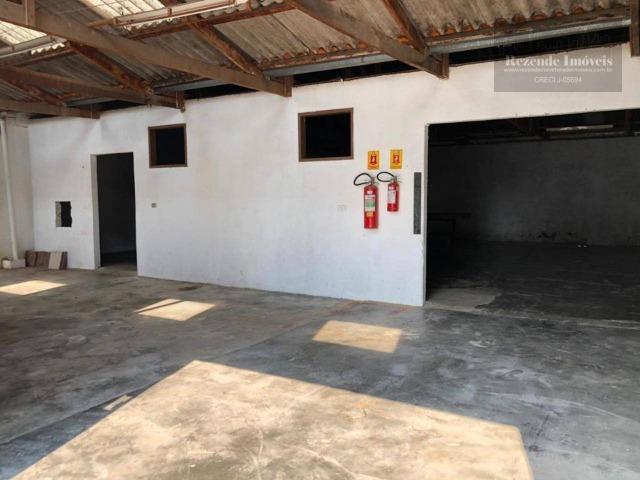 LF-BA0016 Excelente Barracão com Casa para alugar, 238 m² por R$ 3.000/mês - Foto 5