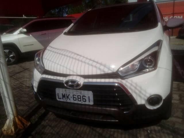 HYUNDAI HB20X 2016/2017 1.6 16V PREMIUM FLEX 4P AUTOMATICO