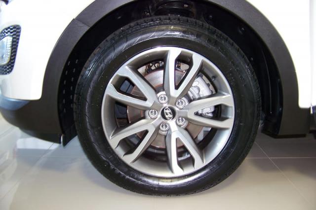Santa Fé GLS 3.3 V6 Automática - Foto 14