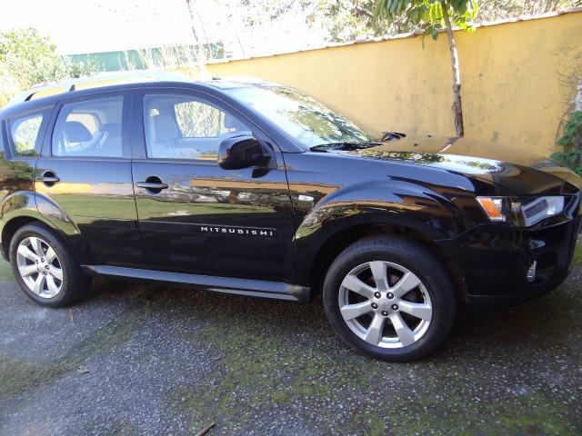 Outlander-Mitsubishi -2011