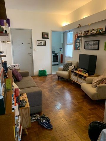 Leblon - Apto com sala, 1 quarto e dependências completas - Foto 2