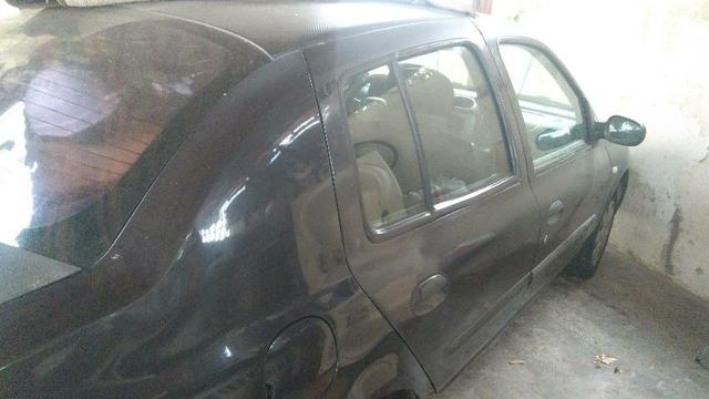 Vendo ou troco renaut sedan 2003 - Foto 2
