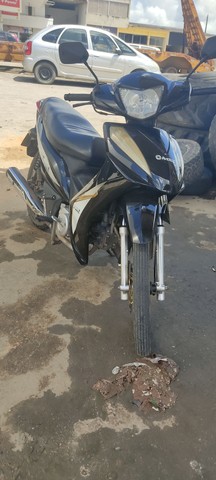 AVELLOZ 50CC 2018 EMPLACADA