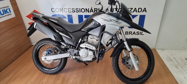 HONDA XRE 2018 /2018 PNEUS PIRELLI NOVOS