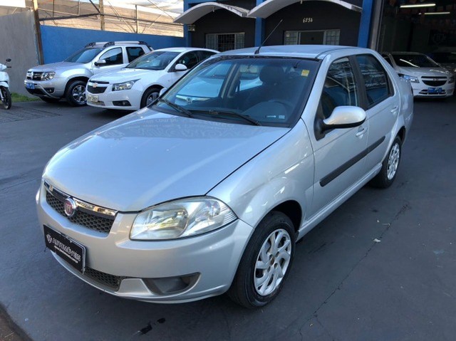 SIENA EL 1.4 FLEX 2015