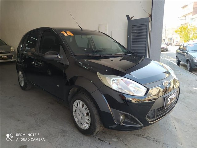 FORD FIESTA 1.0 ROCAM SE PLUS HATCH 8V