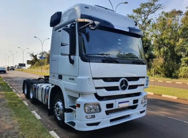 MERCEDEZ BENZ ACTROS IMPECÁVEL