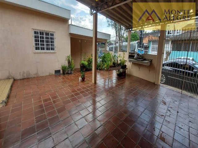 Casa com 2 dormitórios e 2 vagas no Jardim Orly – R$360.000,00