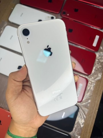 iPhone XR 64 GB - 12x no cartão 