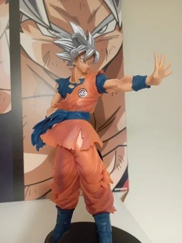 Figura Dragon Ball Goku Super Saiyajin Fernão Ferro • OLX Portugal