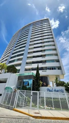 Apartamento no Ed. Paul Harris à Venda (AP0482-DV)