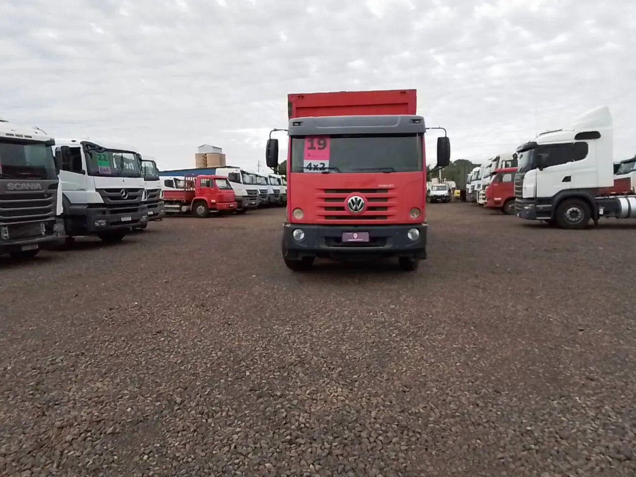 Volkswagen 15.190 E Constellation 2p (diesel)(E5) 2018/2019 Vamos Seminovos RIBEIRAO PRETO - Foto 2