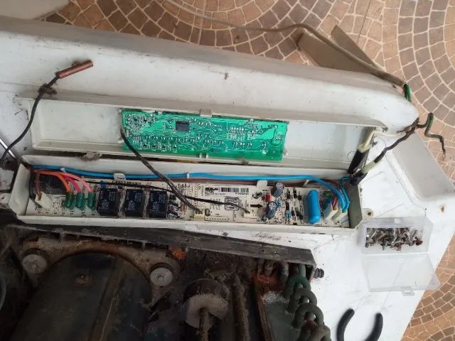 Limpeza Ar condicionado Janela - Foto 5