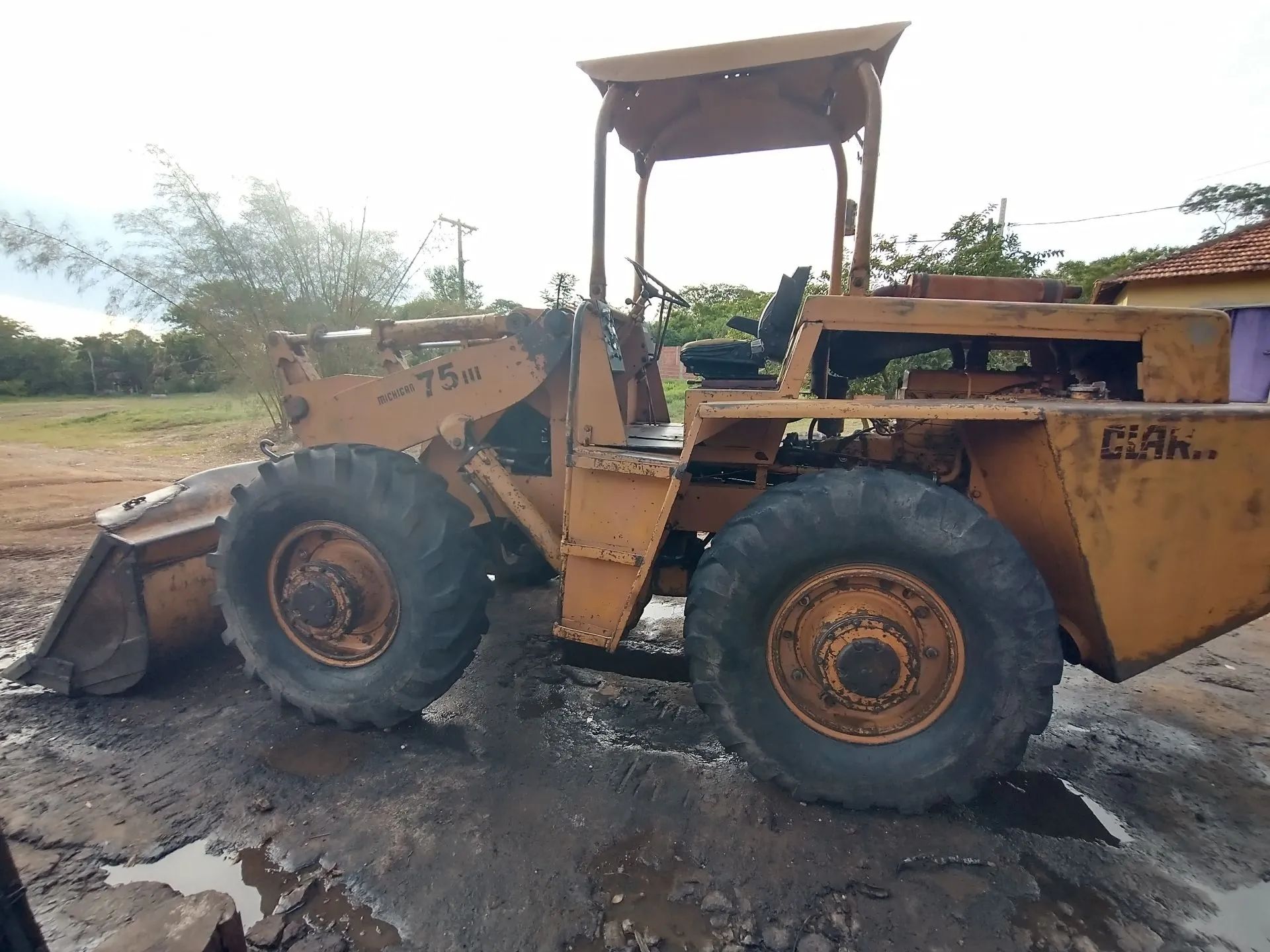 Pá carregadeira Michigan 75 III  - Foto 4