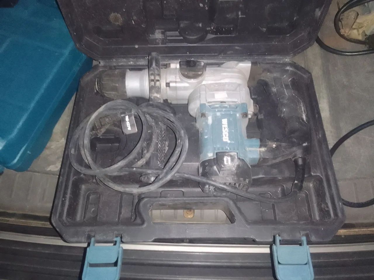 Ferramentas novas e semi novas