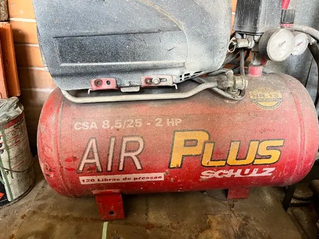 Furadeira de bancada, esmeril e Maquina de solda e Compressor de ar - Foto 2