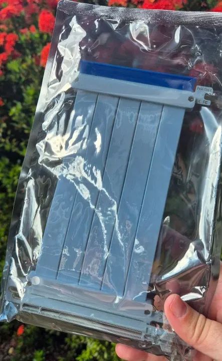 Placa de video ma vertical (Lacrada, top GEN 4.0, única unidade) - Foto 2