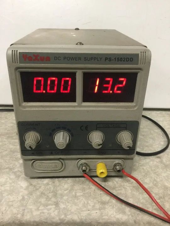 fonte digital para bancada